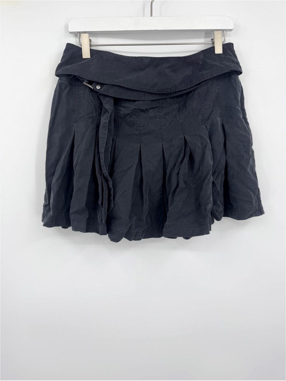 Free People Dark Gray Mini Pleated Skirt Size 8 Grunge
